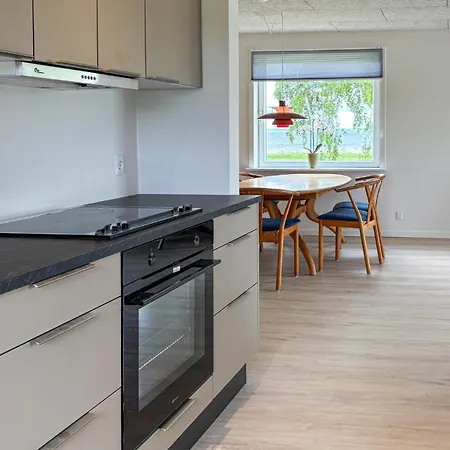 Semesterbostad Stunning In With House Sea View *